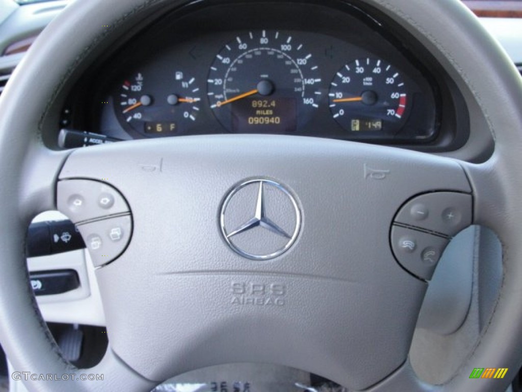 2002 Mercedes-Benz CLK 320 Coupe Steering Wheel Photos