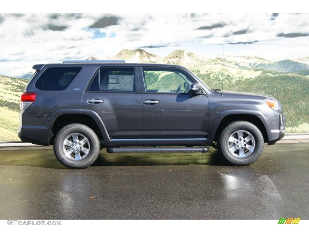 2011 4Runner SR5 4x4 - Magnetic Gray Metallic / Graphite photo #2