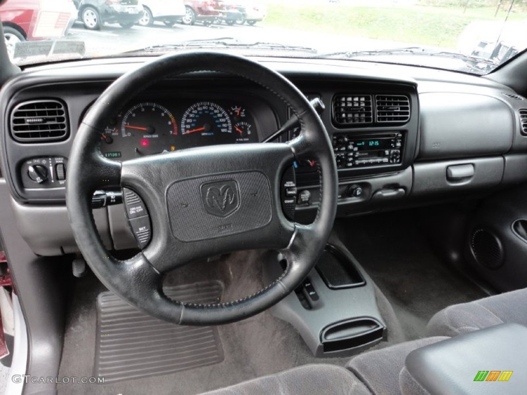 2000 Dodge Dakota SLT Extended Cab 4x4 Mist Gray Dashboard Photo #55615093