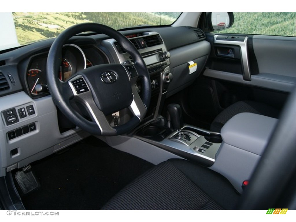 2011 4Runner SR5 4x4 - Magnetic Gray Metallic / Graphite photo #5