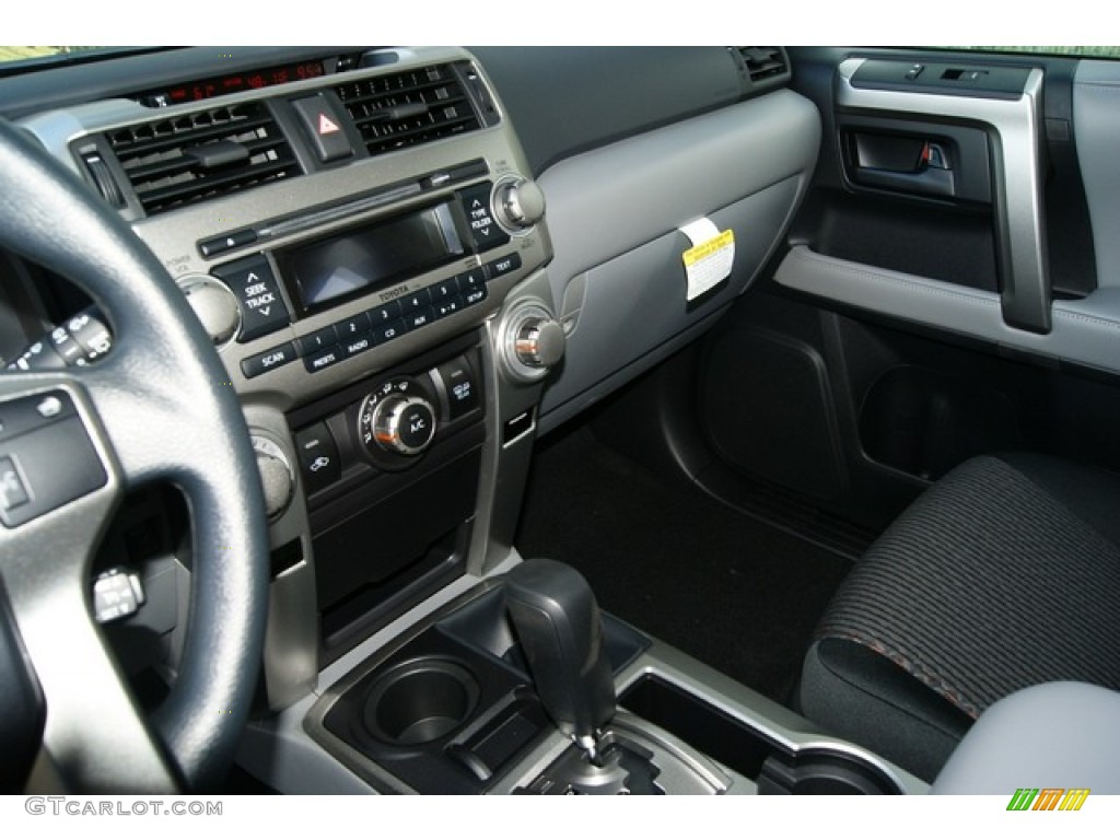 2011 4Runner SR5 4x4 - Magnetic Gray Metallic / Graphite photo #6