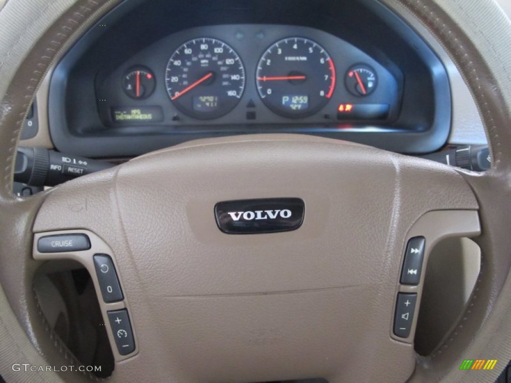2002 Volvo S80 2.9 Taupe/LightTaupe Steering Wheel Photo #55615828