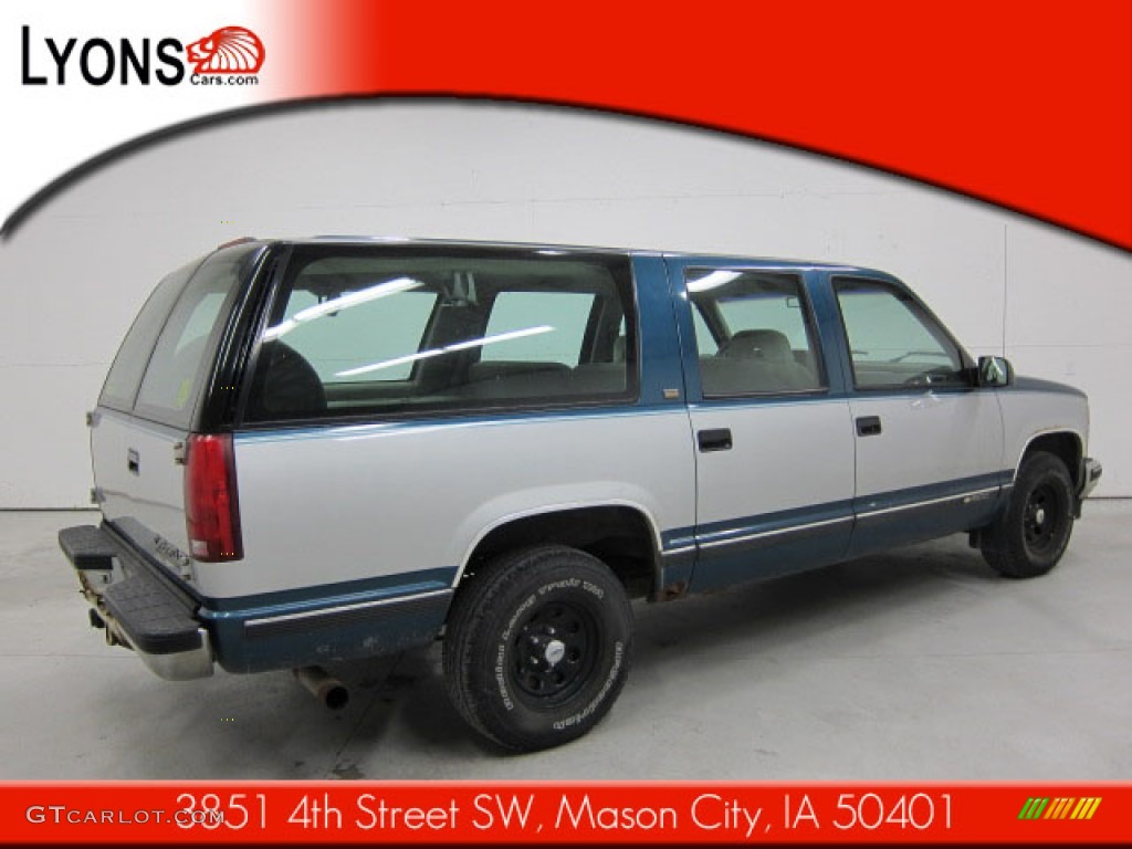 1994 Suburban C1500 - Atlantic Blue Metallic / Gray photo #9