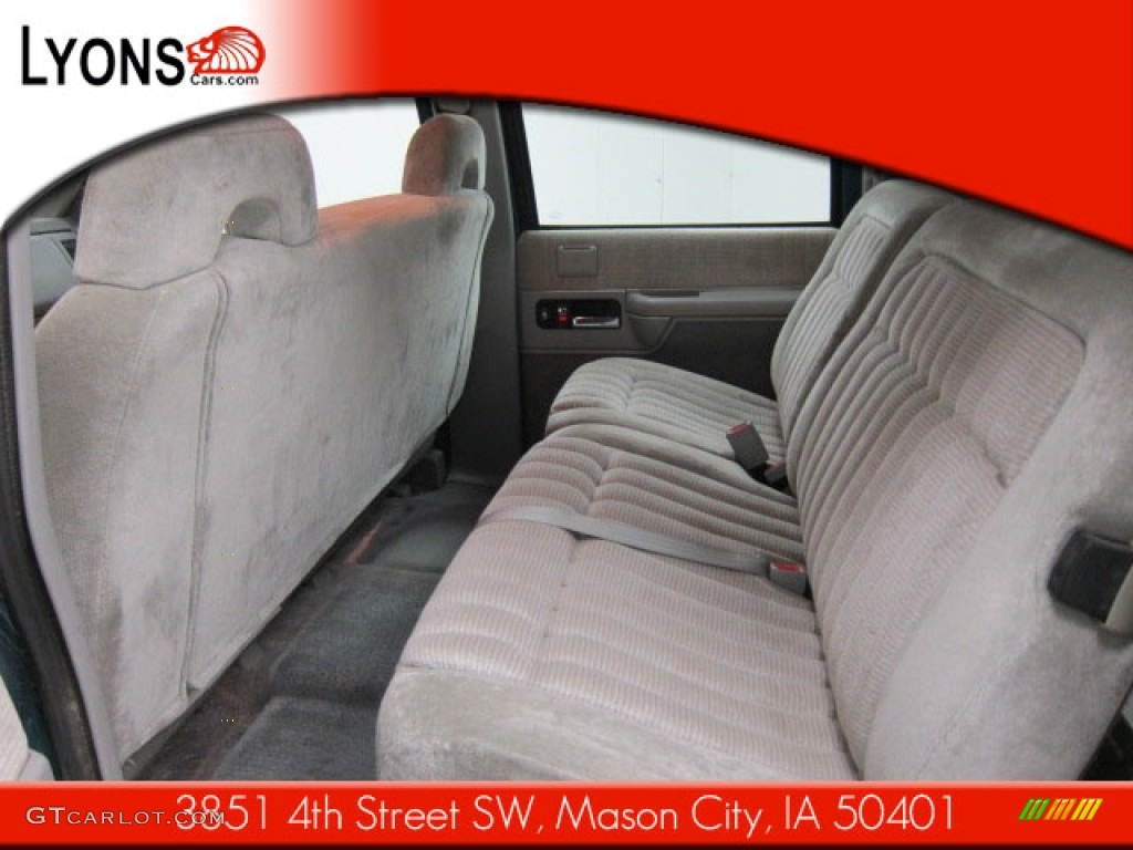 1994 Suburban C1500 - Atlantic Blue Metallic / Gray photo #29
