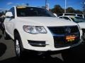 Campanella White - Touareg VR6 FSI 4XMotion Photo No. 4