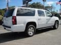 Summit White - Suburban LT 4x4 Photo No. 3