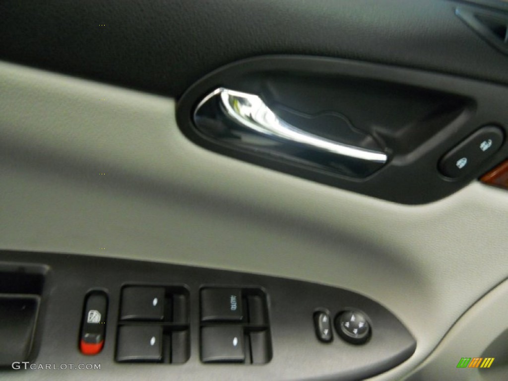 2006 Impala LT - Glacier Blue Metallic / Gray photo #9