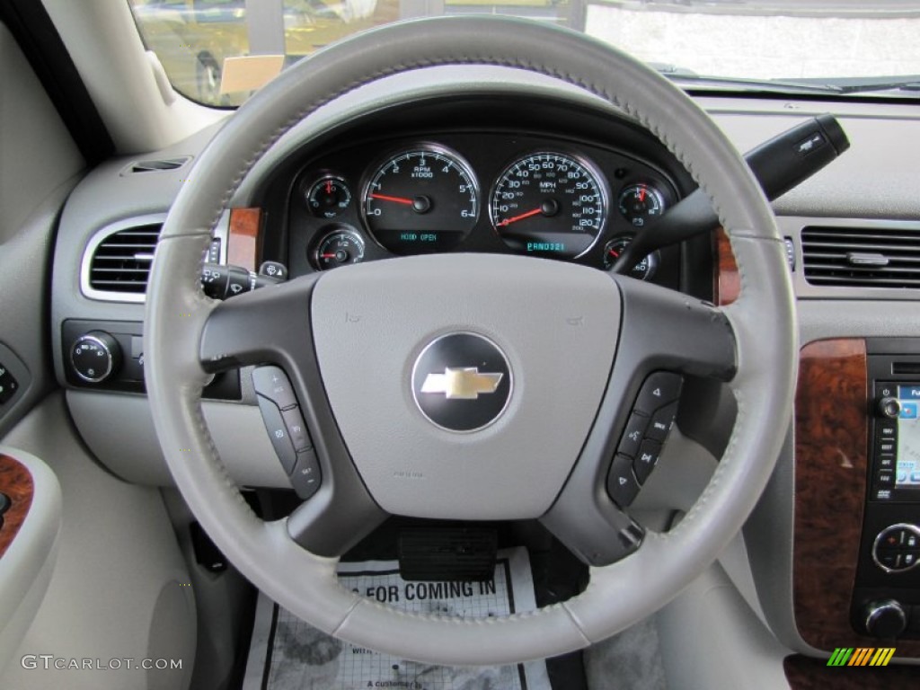 2008 Chevrolet Tahoe LTZ 4x4 Light Titanium/Dark Titanium Steering Wheel Photo #55625738