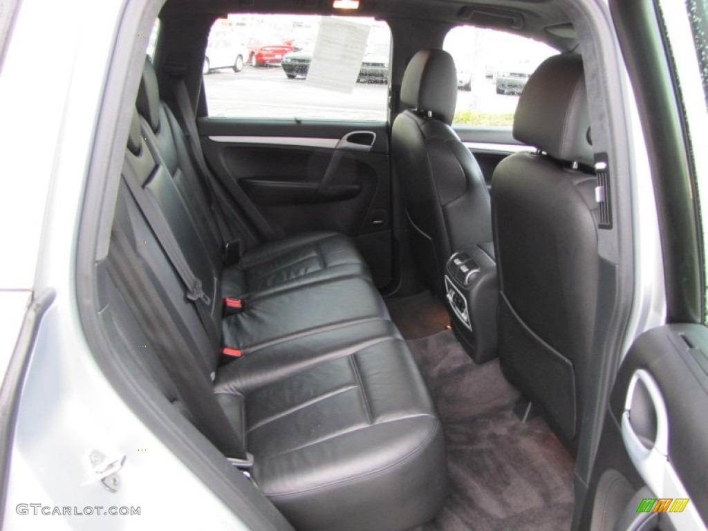 Black Interior 2004 Porsche Cayenne Turbo Photo #55625780