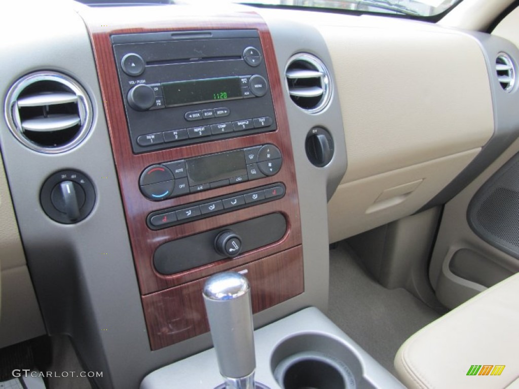 2006 F150 Lariat SuperCab 4x4 - Smokestone Metallic / Tan photo #14