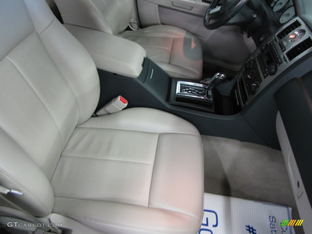 2006 300 Touring - Butane Blue Pearlcoat / Dark Slate Gray/Light Graystone photo #14