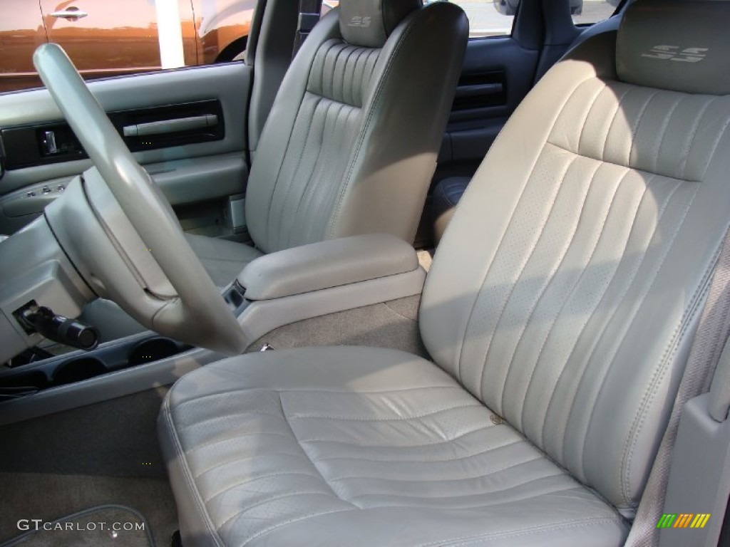 1995 Chevrolet Impala SS interior Photos