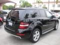 Black - ML 350 4Matic Photo No. 2