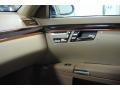 Black - S 550 4Matic Sedan Photo No. 24