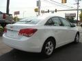Summit White - Cruze LT Photo No. 4