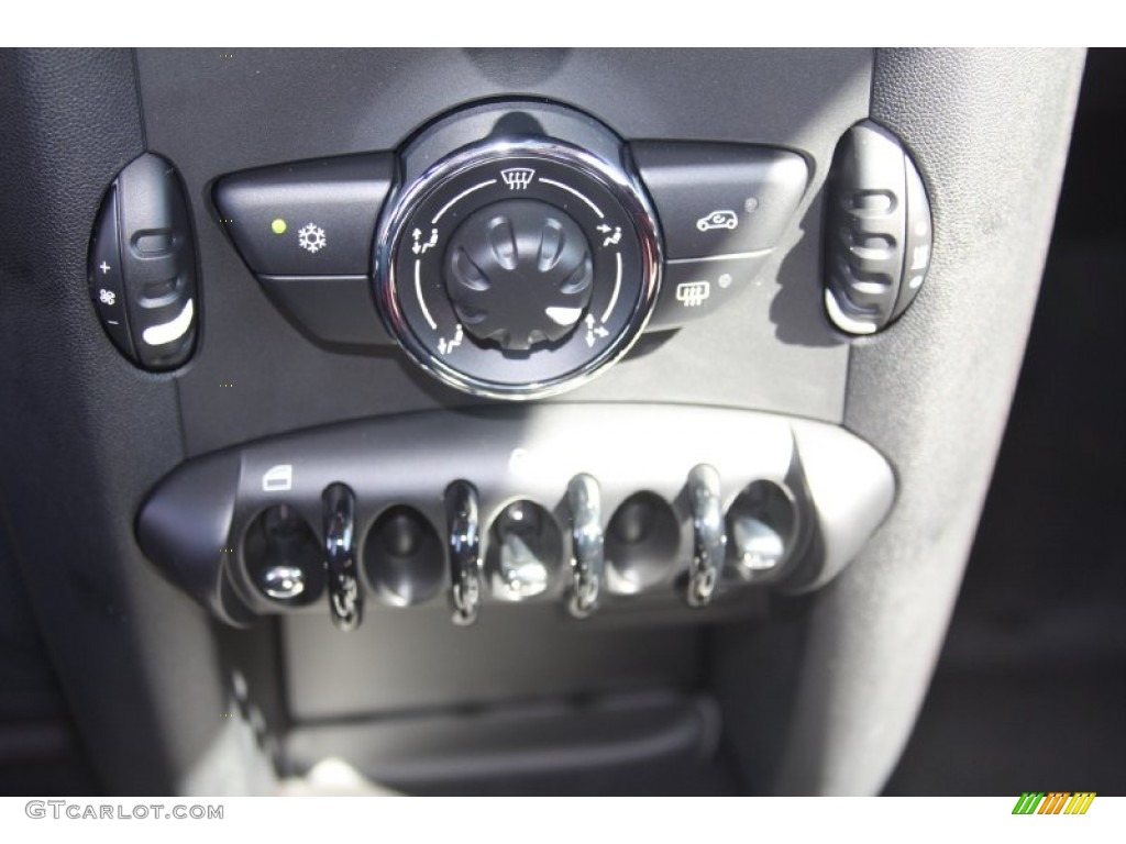 2012 Mini Cooper Hardtop Controls Photo #55634421