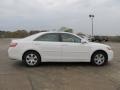 Super White - Camry CE Photo No. 2