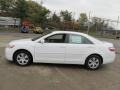 Super White - Camry CE Photo No. 4