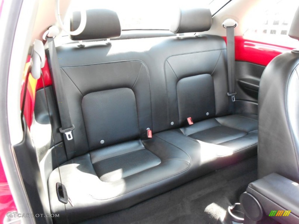 Black Interior 2010 Volkswagen New Beetle 2.5 Coupe Photo #55637102
