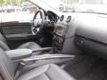 Black - GL 550 4Matic Photo No. 5