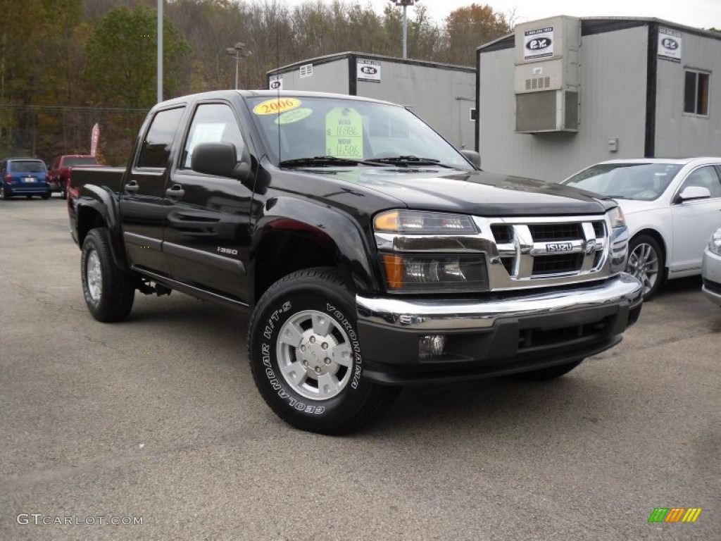 2006 i-Series Truck i-350 LS Crew Cab 4x4 - Onyx Black / Very Dark Pewter photo #1