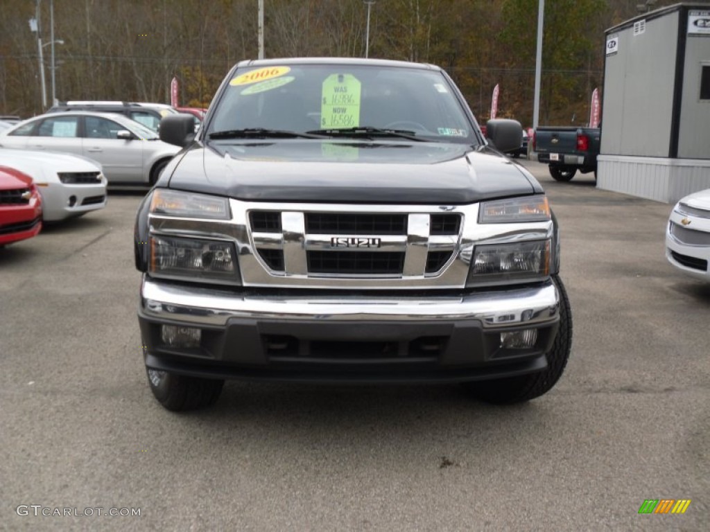 2006 i-Series Truck i-350 LS Crew Cab 4x4 - Onyx Black / Very Dark Pewter photo #2