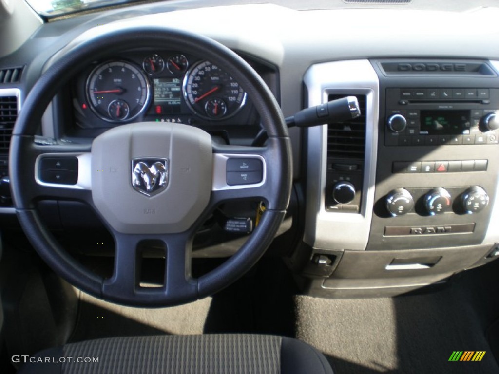 2011 Ram 1500 SLT Quad Cab 4x4 - Bright Silver Metallic / Dark Slate Gray/Medium Graystone photo #11