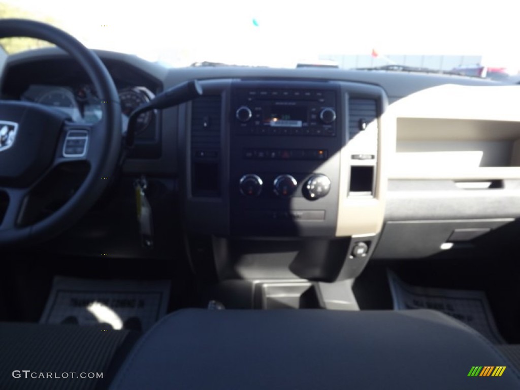 2012 Ram 2500 HD ST Crew Cab 4x4 - Bright Silver Metallic / Dark Slate/Medium Graystone photo #10