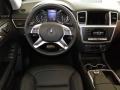 Black - ML 350 4Matic Photo No. 11