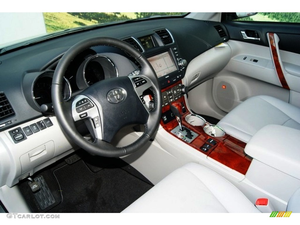 Ash Interior 2012 Toyota Highlander Limited 4WD Photo #55644359