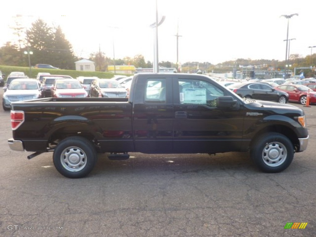 2011 F150 XL SuperCab - Ebony Black / Steel Gray photo #5