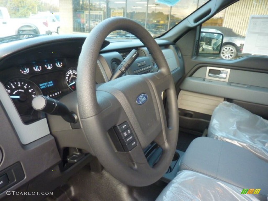 2011 F150 XL SuperCab - Ebony Black / Steel Gray photo #15