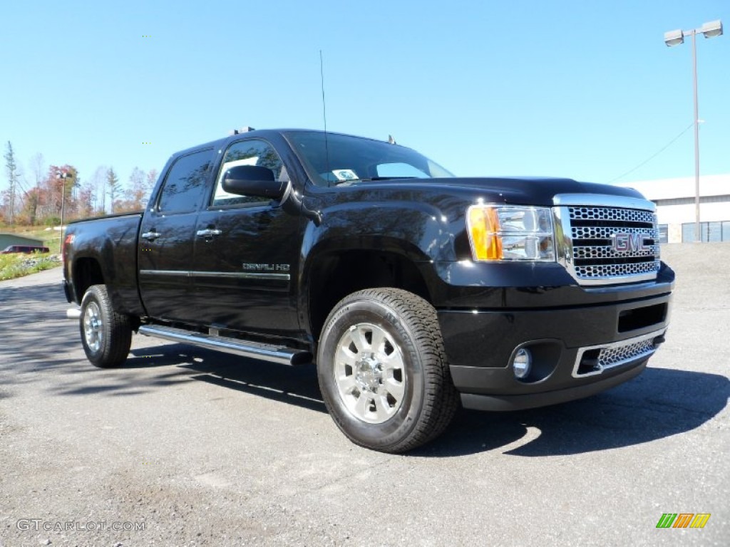 Onyx Black 2011 GMC Sierra 2500HD Denali Crew Cab 4x4 Exterior Photo #55649843