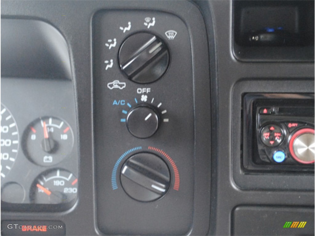1995 Dodge Ram 2500 Laramie Extended Cab Controls Photo #55650173