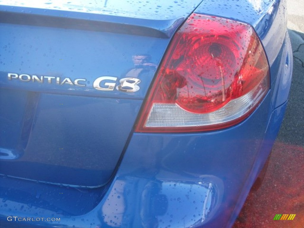 2009 G8 Sedan - Stryker Blue Metallic / Onyx photo #17