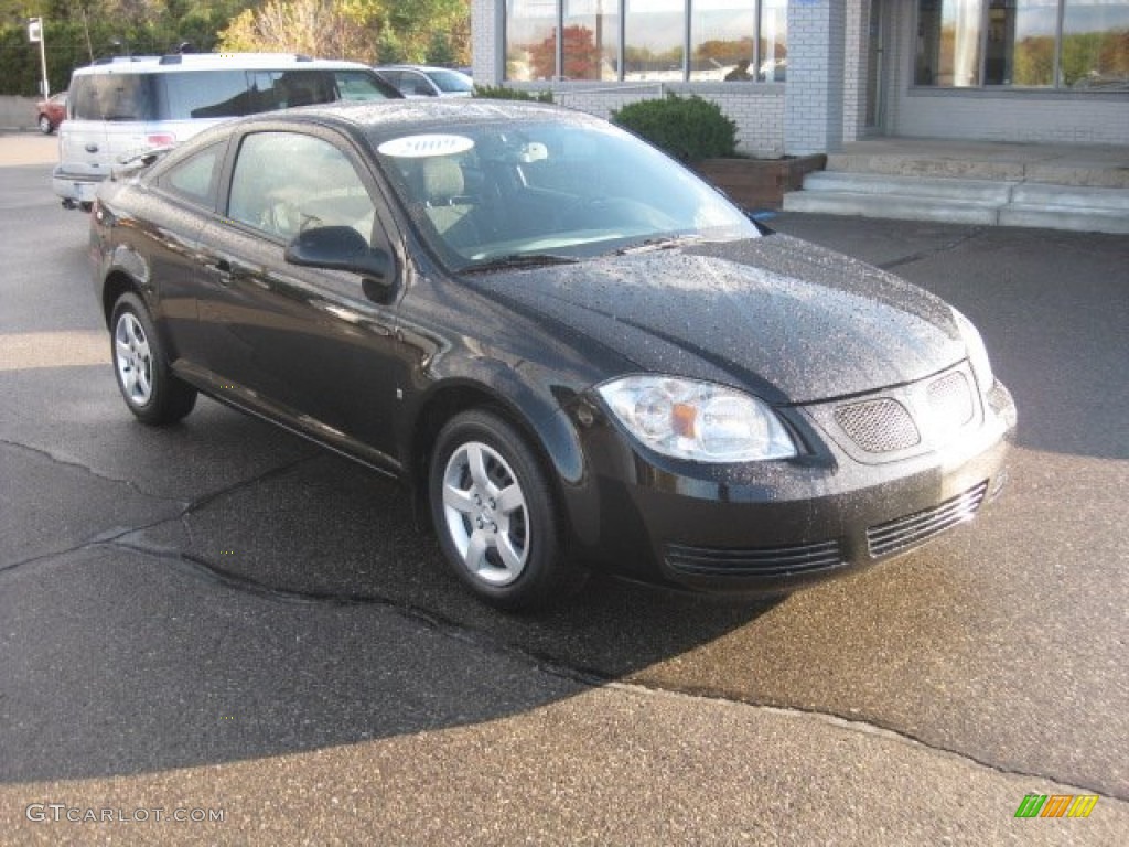 Black Pontiac G5