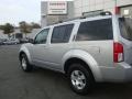 Silver Lightning - Pathfinder S 4x4 Photo No. 4