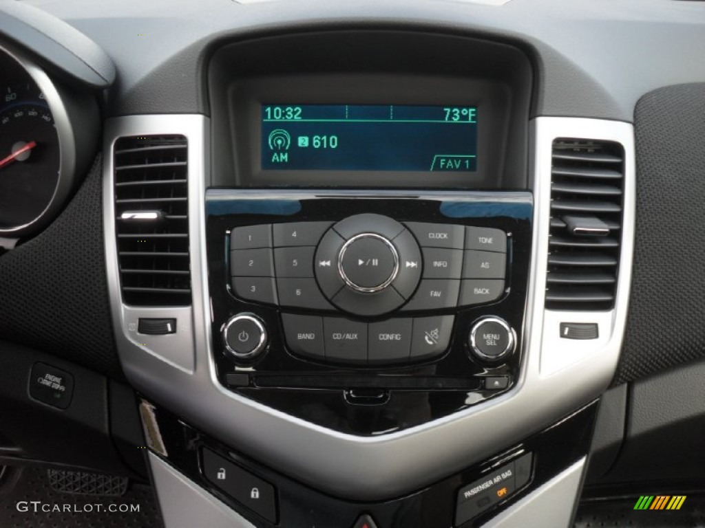 2012 Chevrolet Cruze LT Controls Photo #55652711