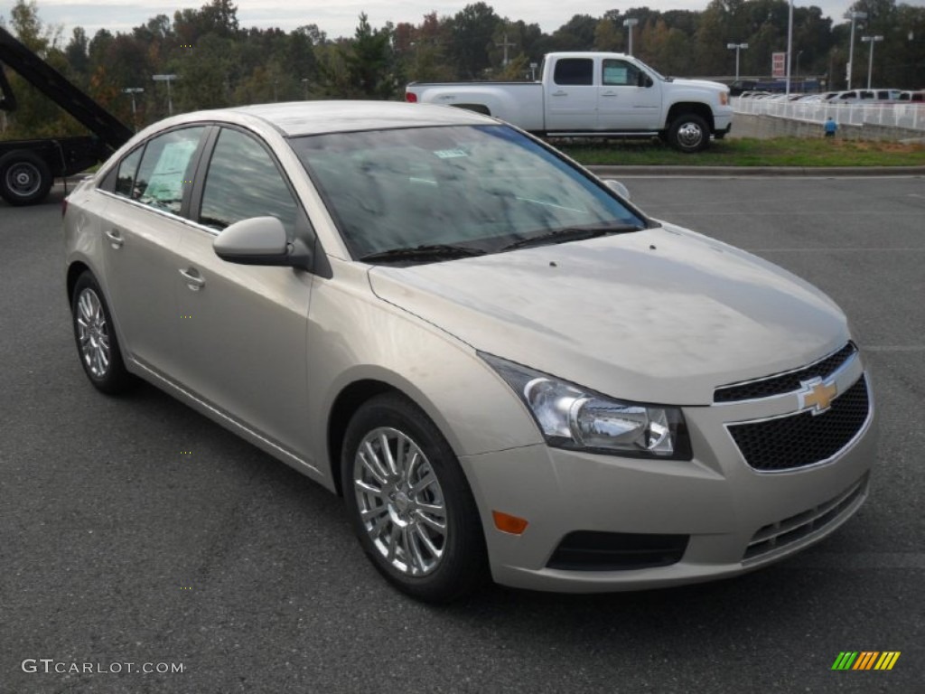 2012 Cruze Eco - Gold Mist Metallic / Jet Black photo #5