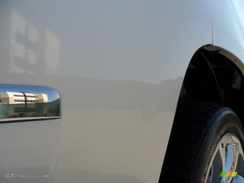 2009 Tahoe LTZ - White Diamond Tricoat / Light Cashmere photo #21