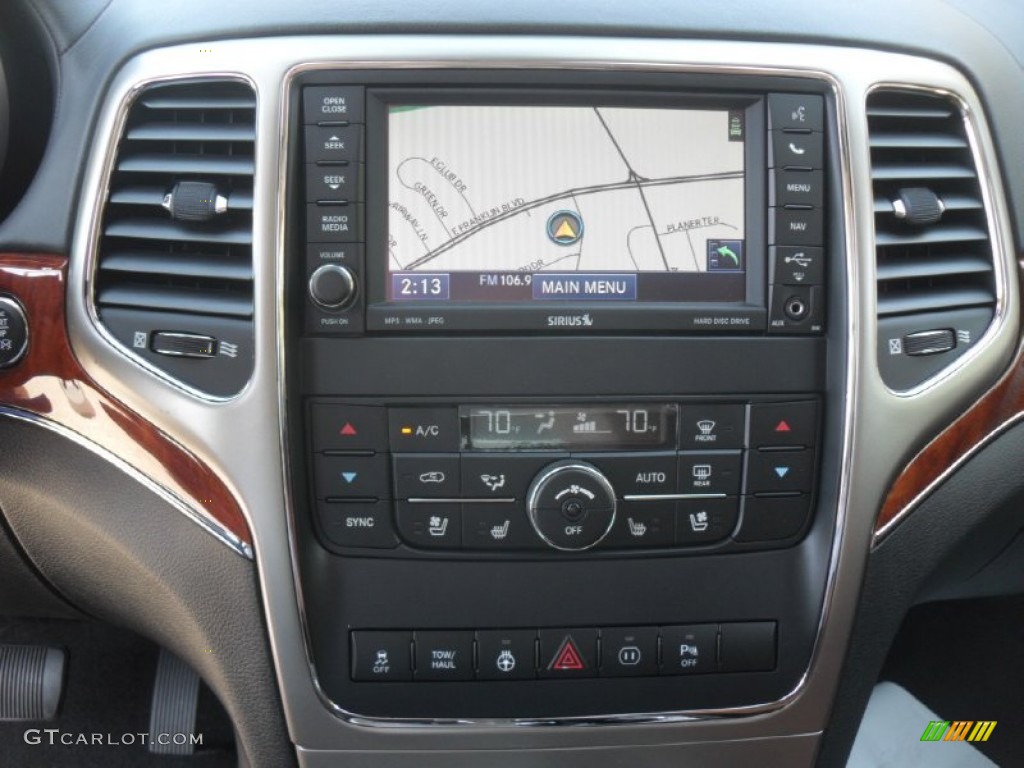 2012 Jeep Grand Cherokee Overland 4x4 Controls Photo #55653602