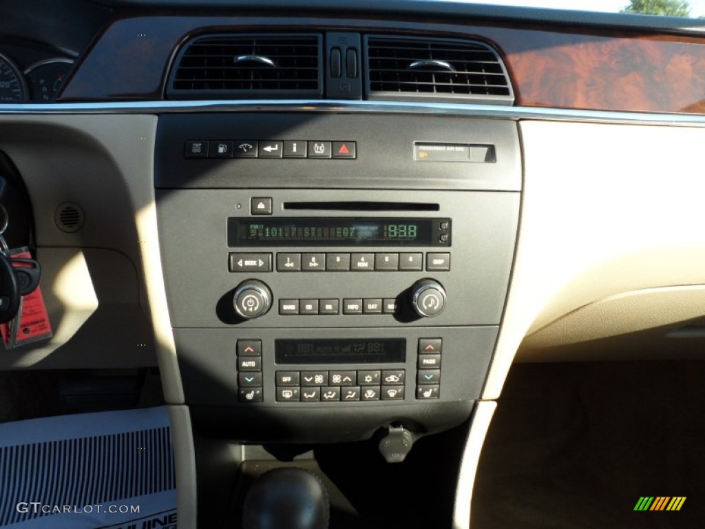 2008 Buick LaCrosse CXS Controls Photo #55653629
