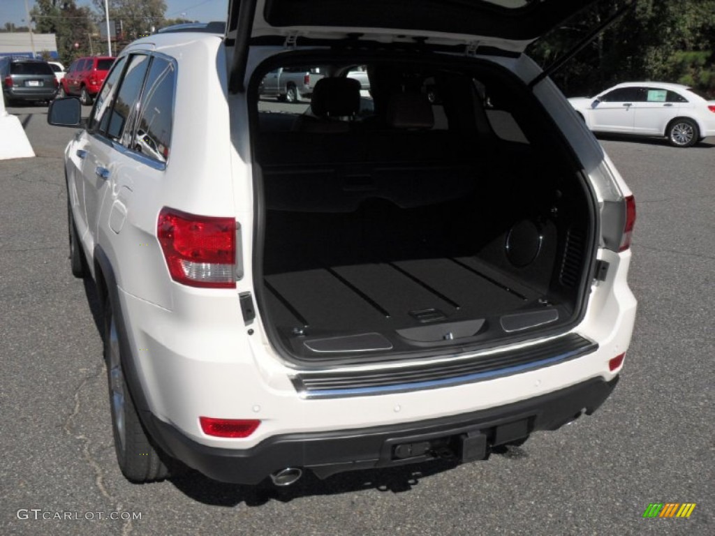 2012 Jeep Grand Cherokee Overland 4x4 Trunk Photo #55653647