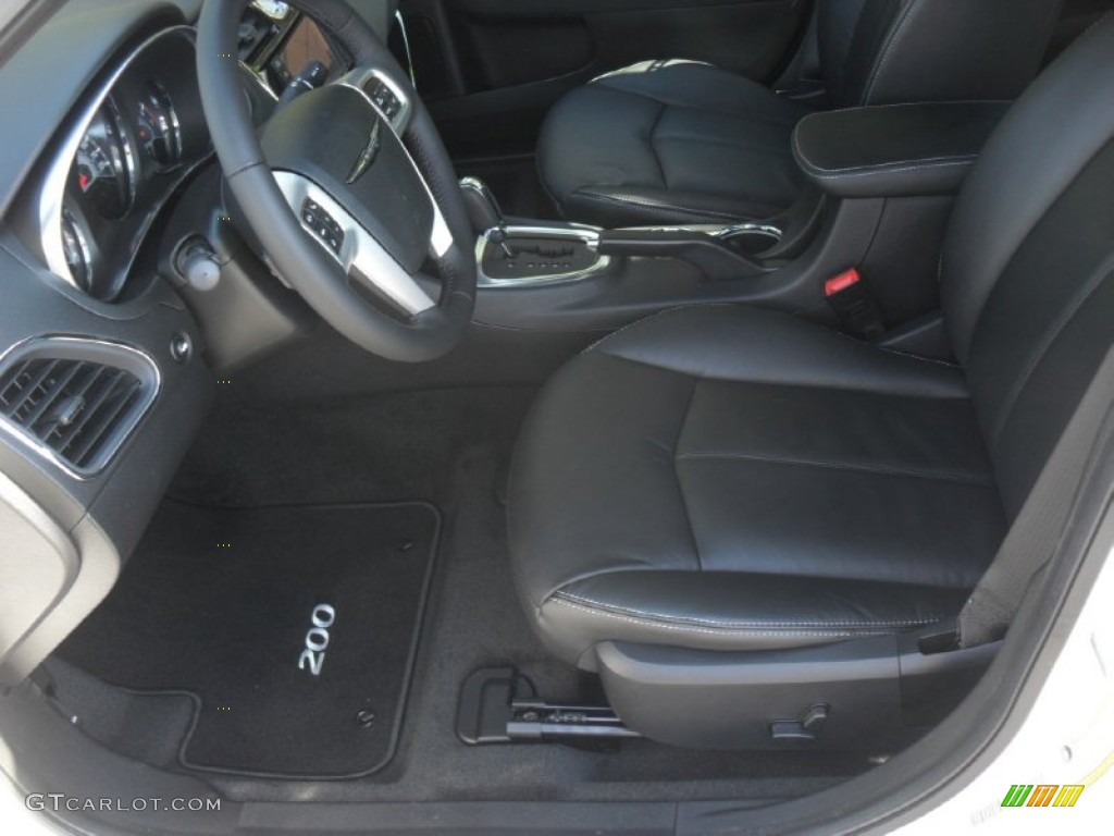 2012 200 Limited Sedan - Bright White / Black photo #7