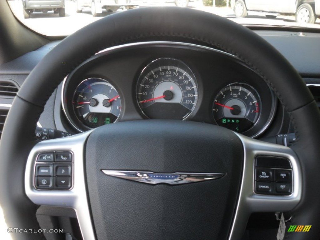 2012 200 Limited Sedan - Bright White / Black photo #13