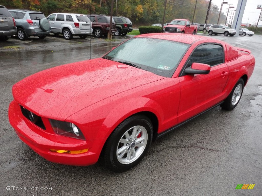 2007 Mustang V6 Premium Coupe - Torch Red / Light Graphite photo #3