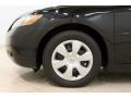 Black - Camry LE Photo No. 19