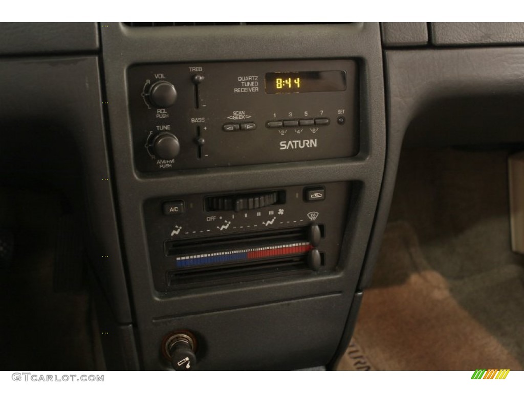 1994 Saturn S Series SL2 Sedan Controls Photo #55658664