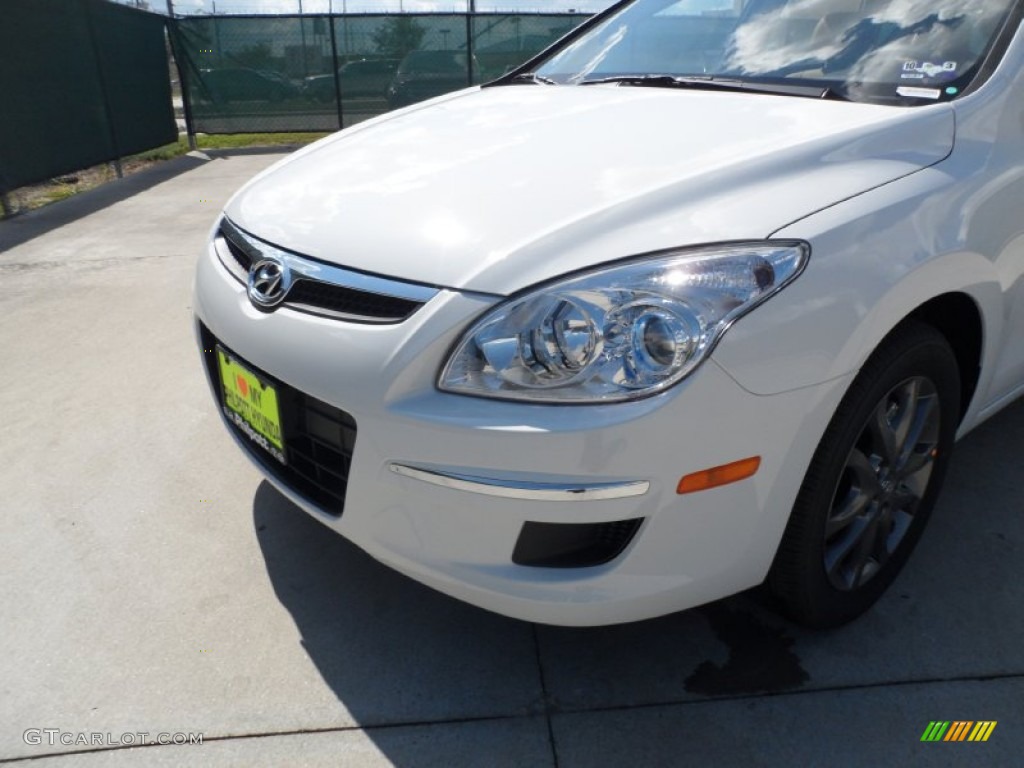 2012 Elantra GLS Touring - Polar White / Beige photo #10