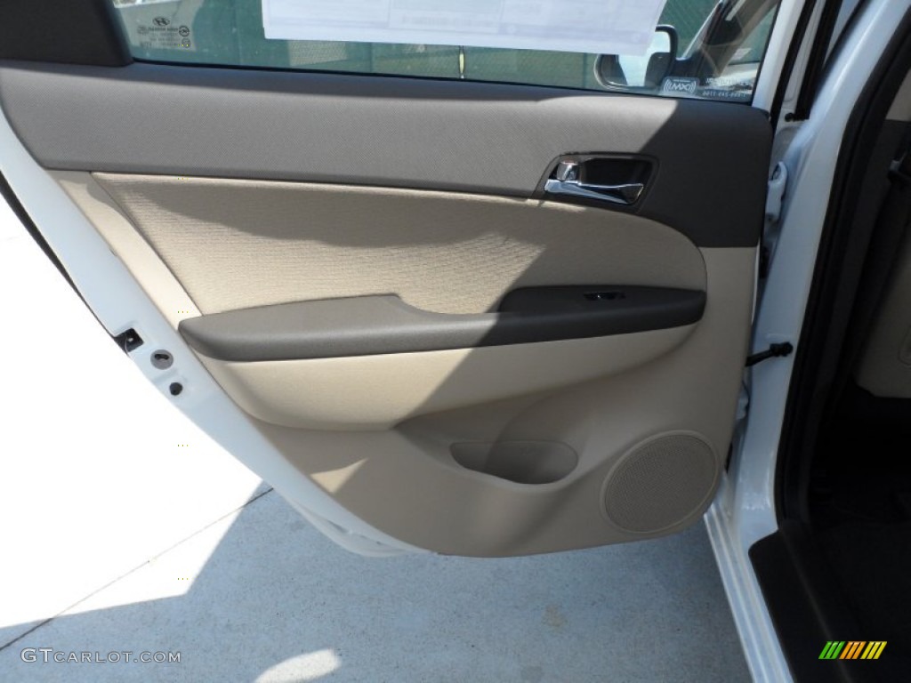 2012 Elantra GLS Touring - Polar White / Beige photo #21